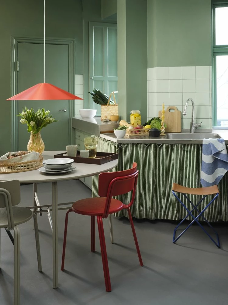 Broste Copenhagen Skirt Hanglamp Rood Ø60cm - 60080009 2 Broste Copenhagen Skirt Hanglamp Rood Ø60cm - 60080009 - Afbeelding 2