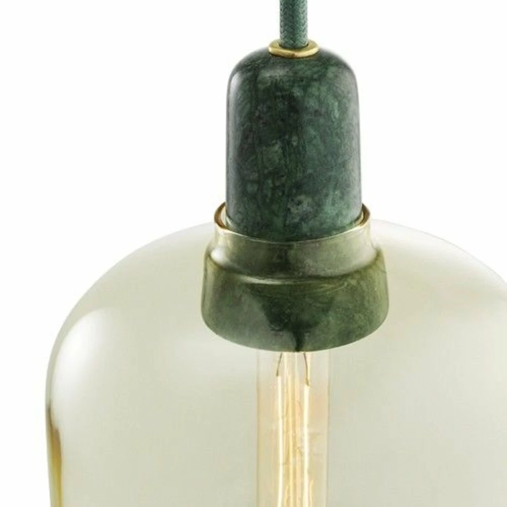 Normann Copenhagen AMP Small Hanglamp Goud Groen 2 Normann Copenhagen AMP Small Hanglamp Goud Groen - Afbeelding 2