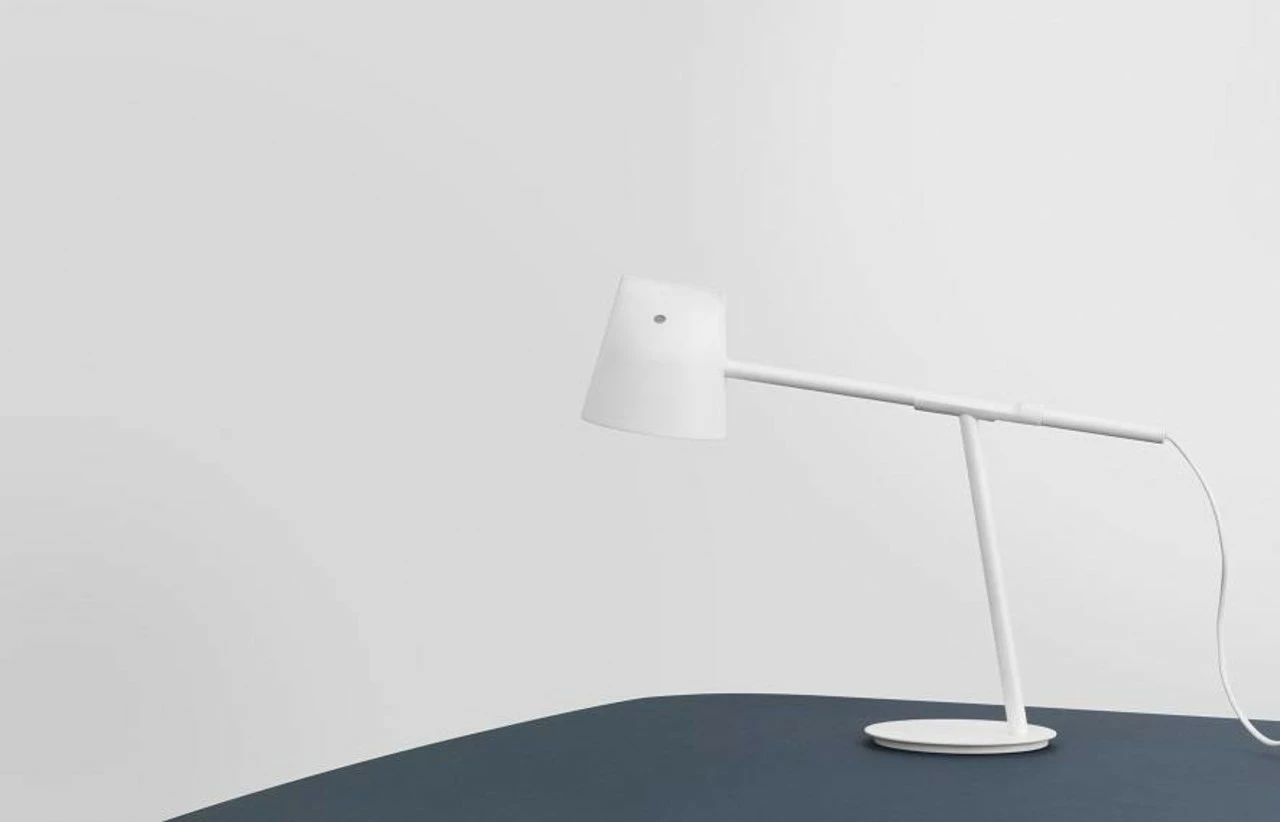 Normann Copenhagen Momento Tafellamp Wit 2 Normann Copenhagen Momento Tafellamp Wit - Afbeelding 2
